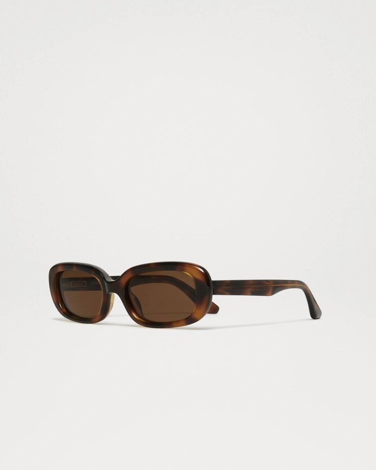 12 Core Sunglasses Tortoise