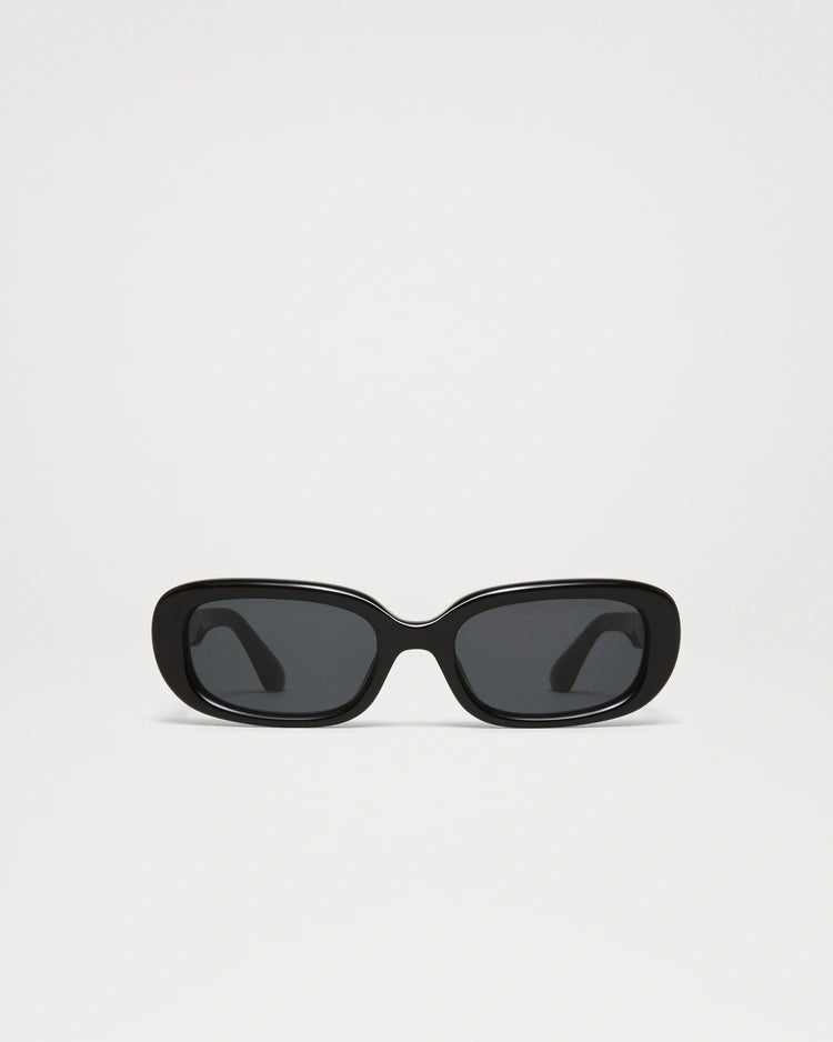 12 Core Sunglasses Black