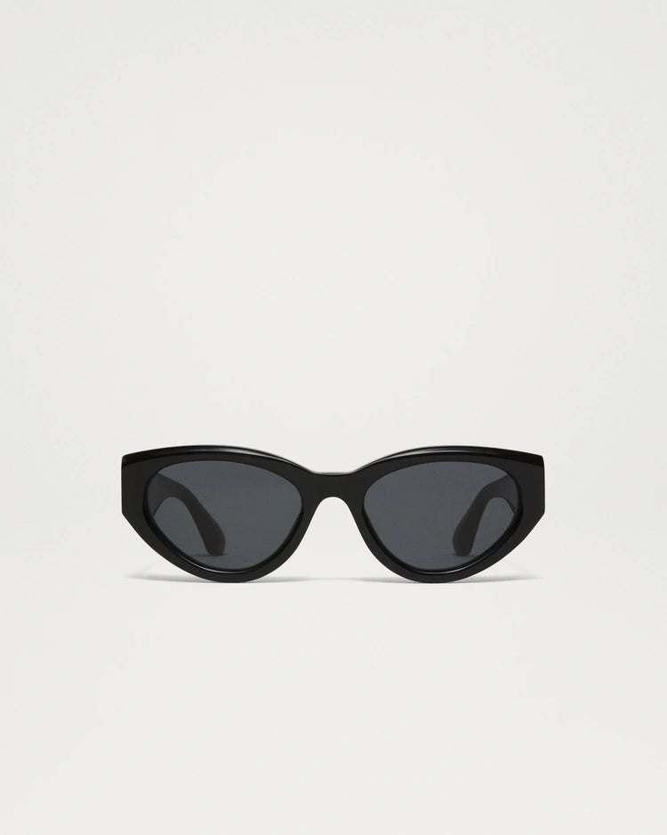 06 Core Sunglasses Black