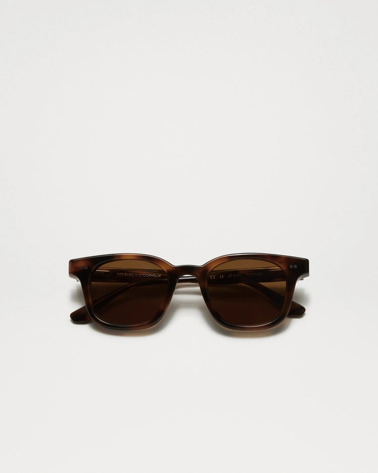 02 Core Sunglasses Tortoise