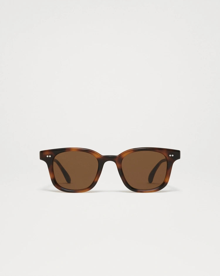 02 Core Sunglasses Tortoise