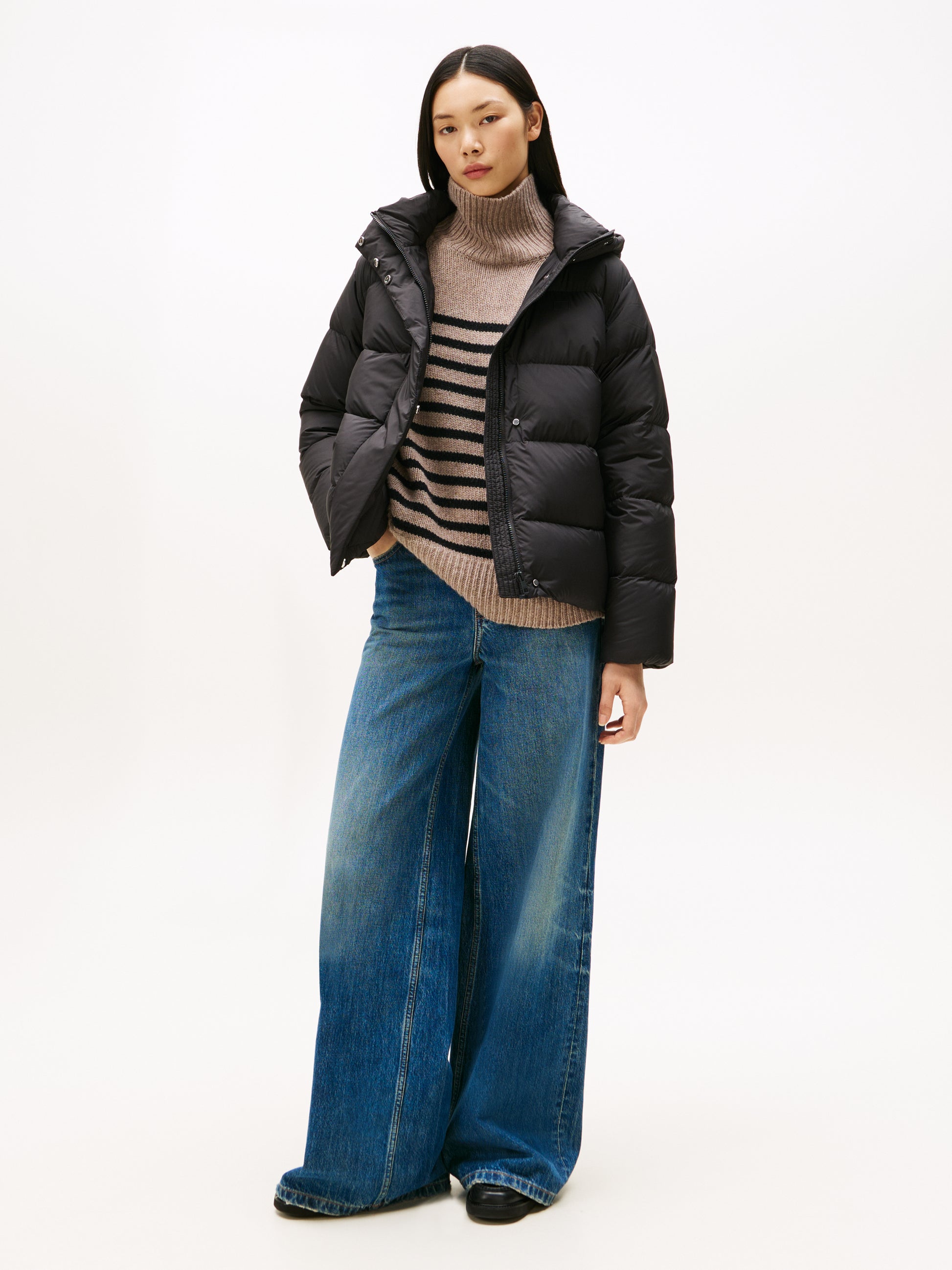 Short Down Jacket Black
