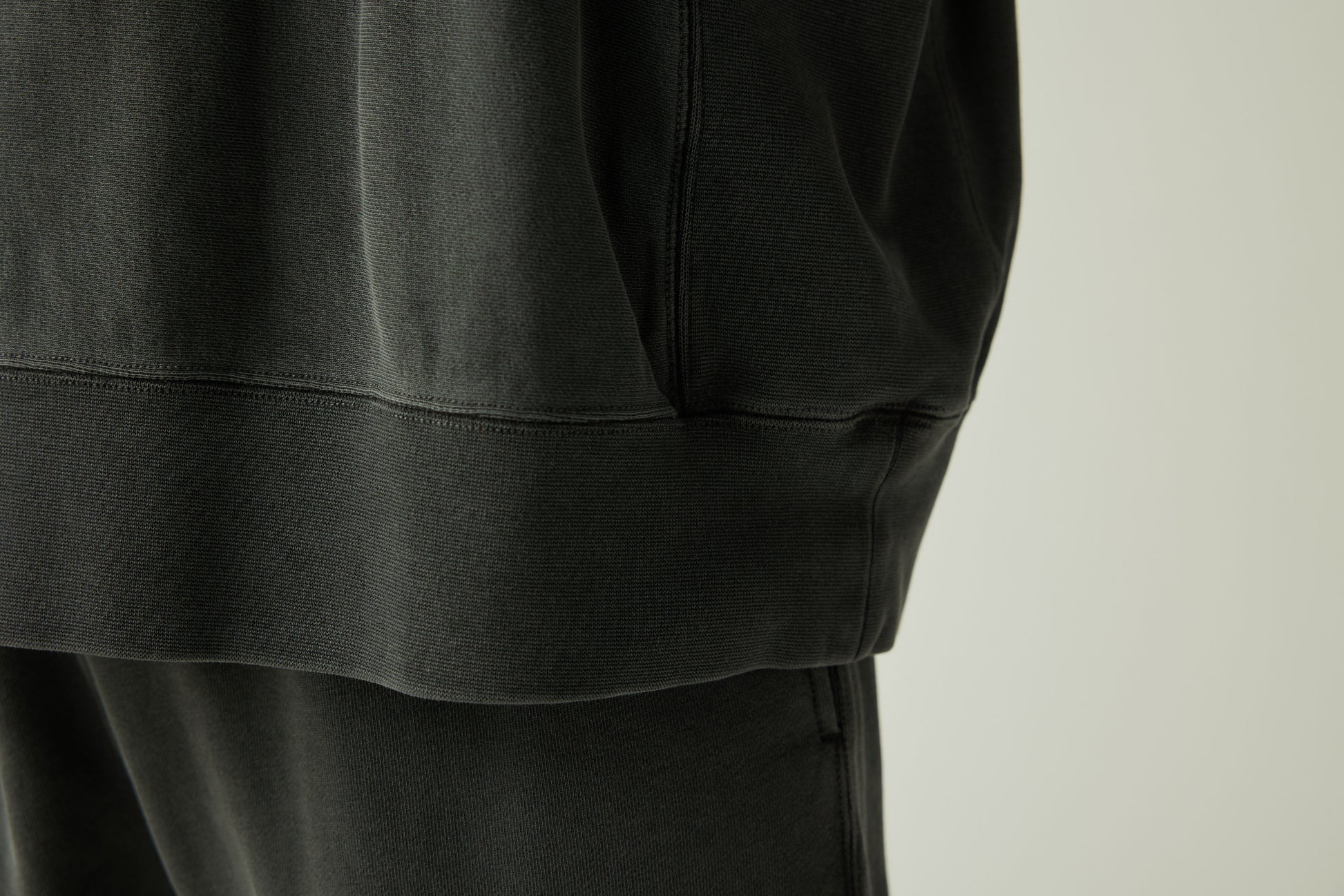 Garment Dyed Pullover Crew Neck Charcoal