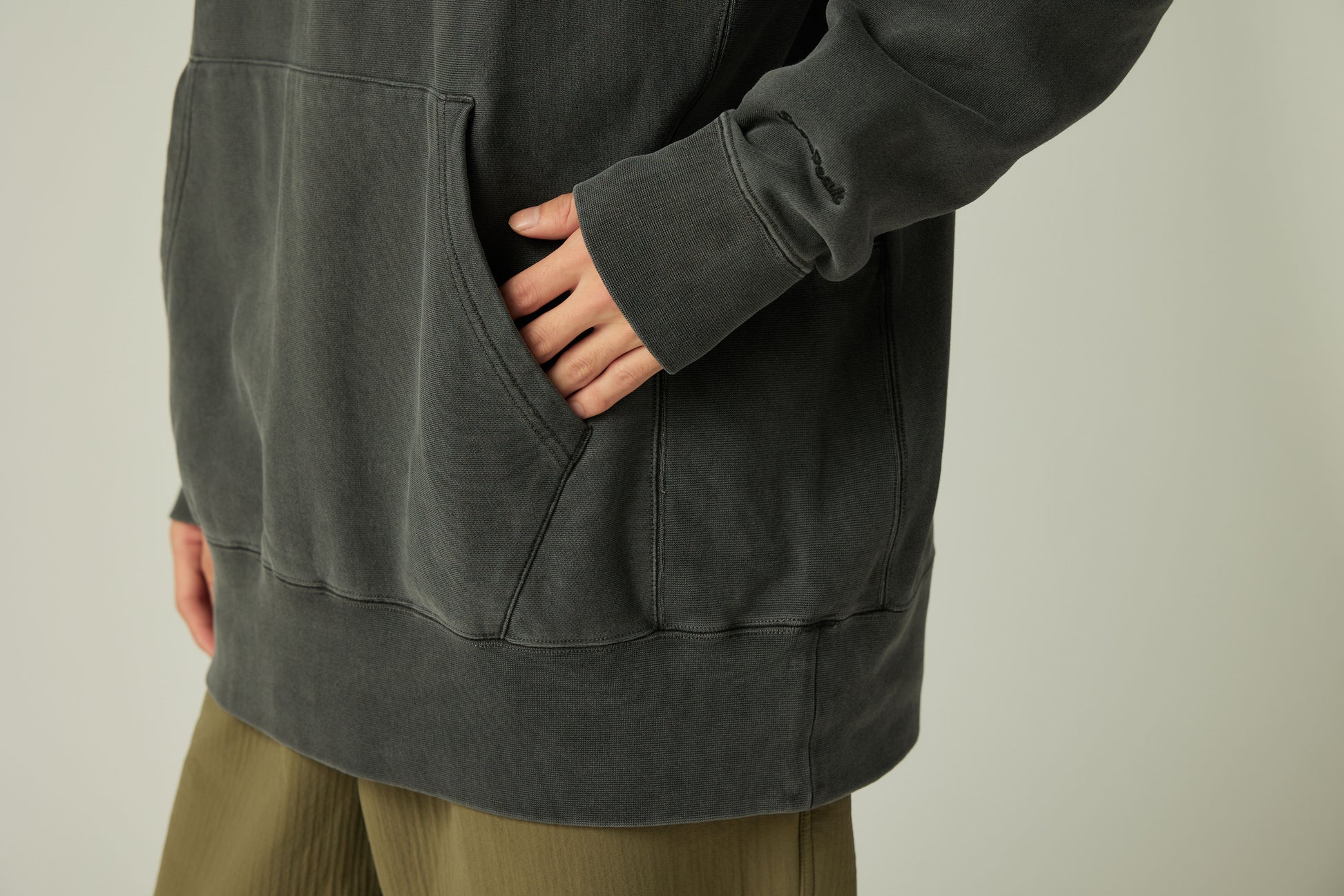 Garment Dyed Hoodie Charcoal