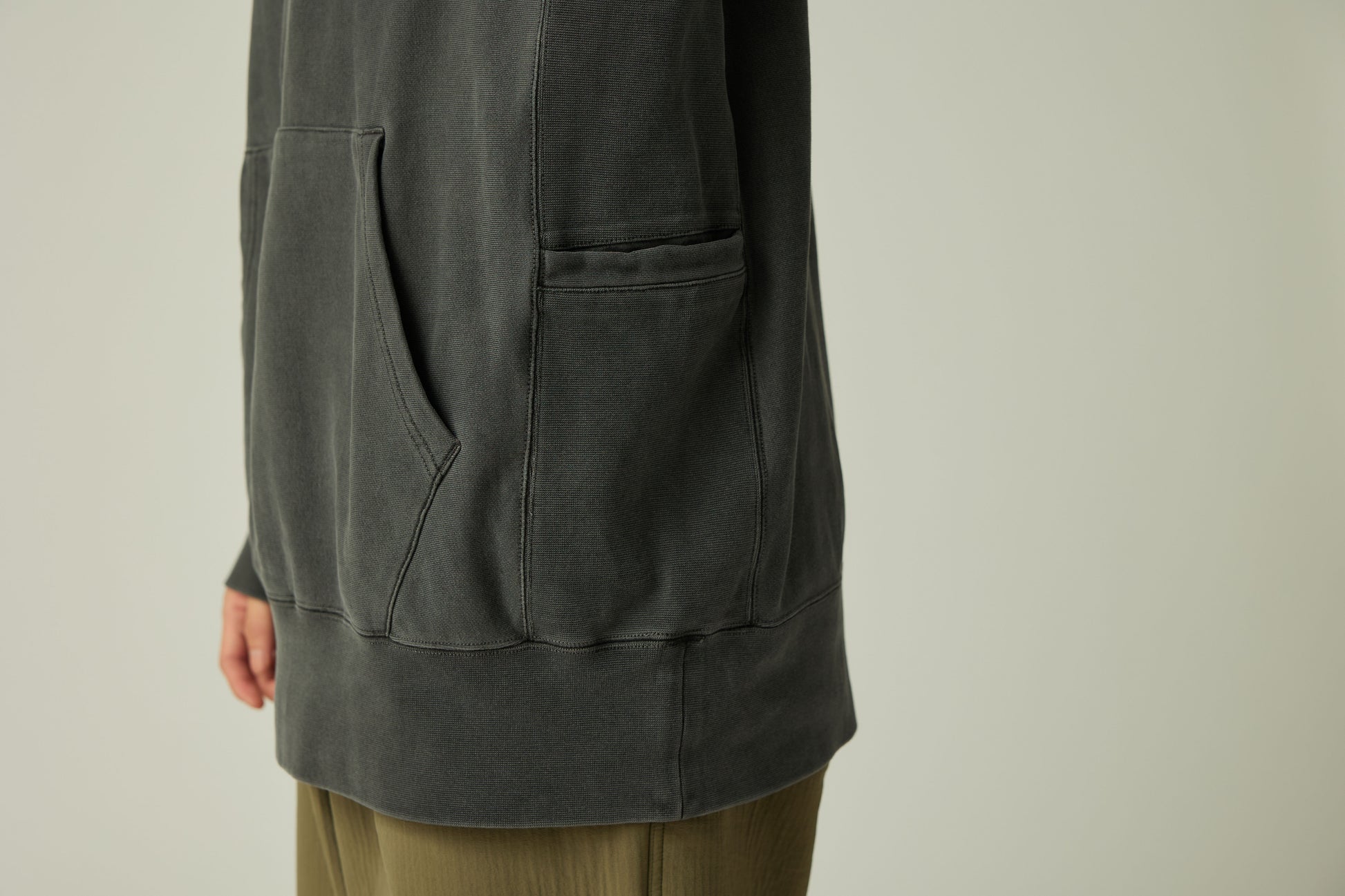 Garment Dyed Hoodie Charcoal