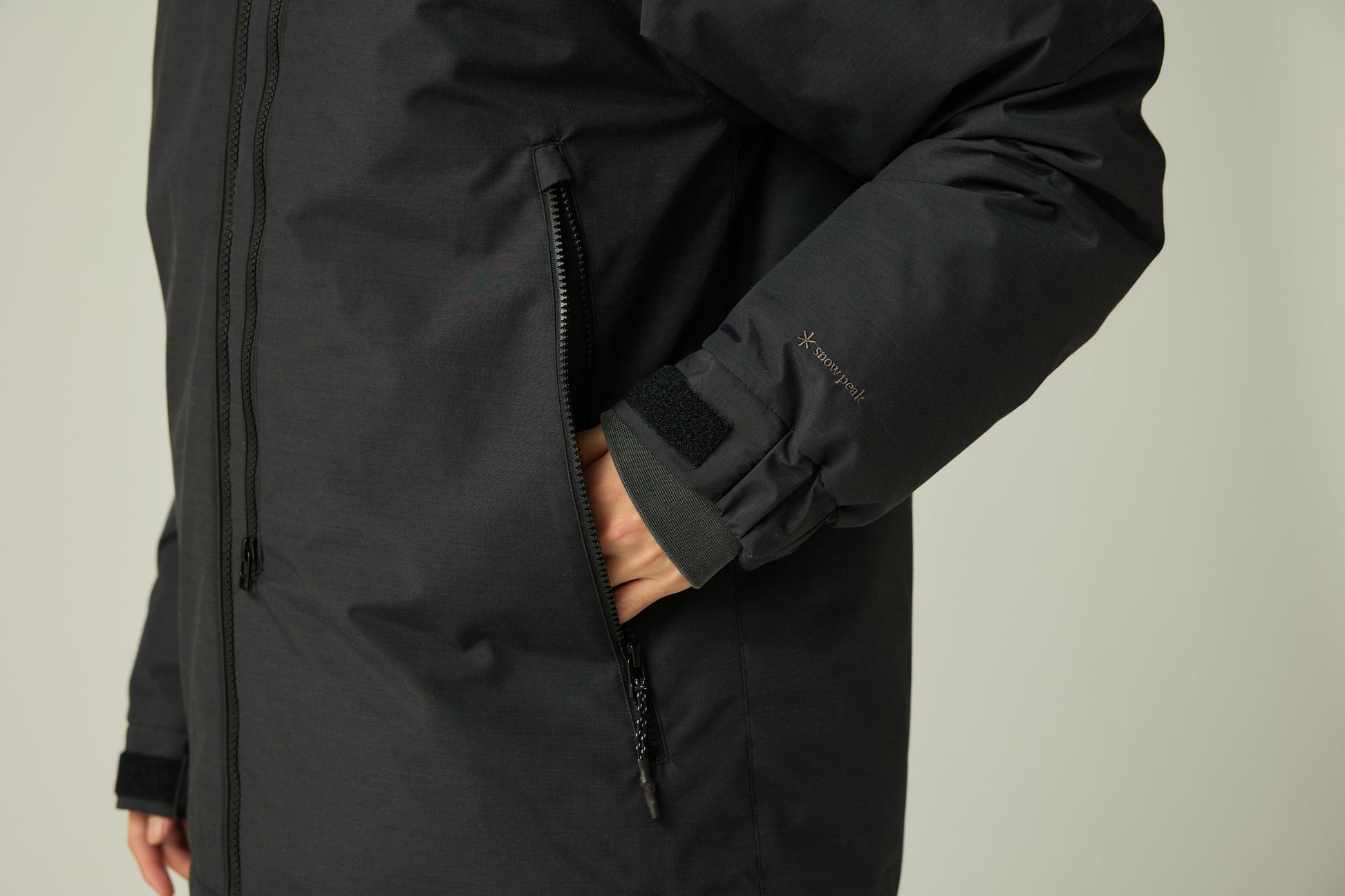 FR 2L Down Jacket Black