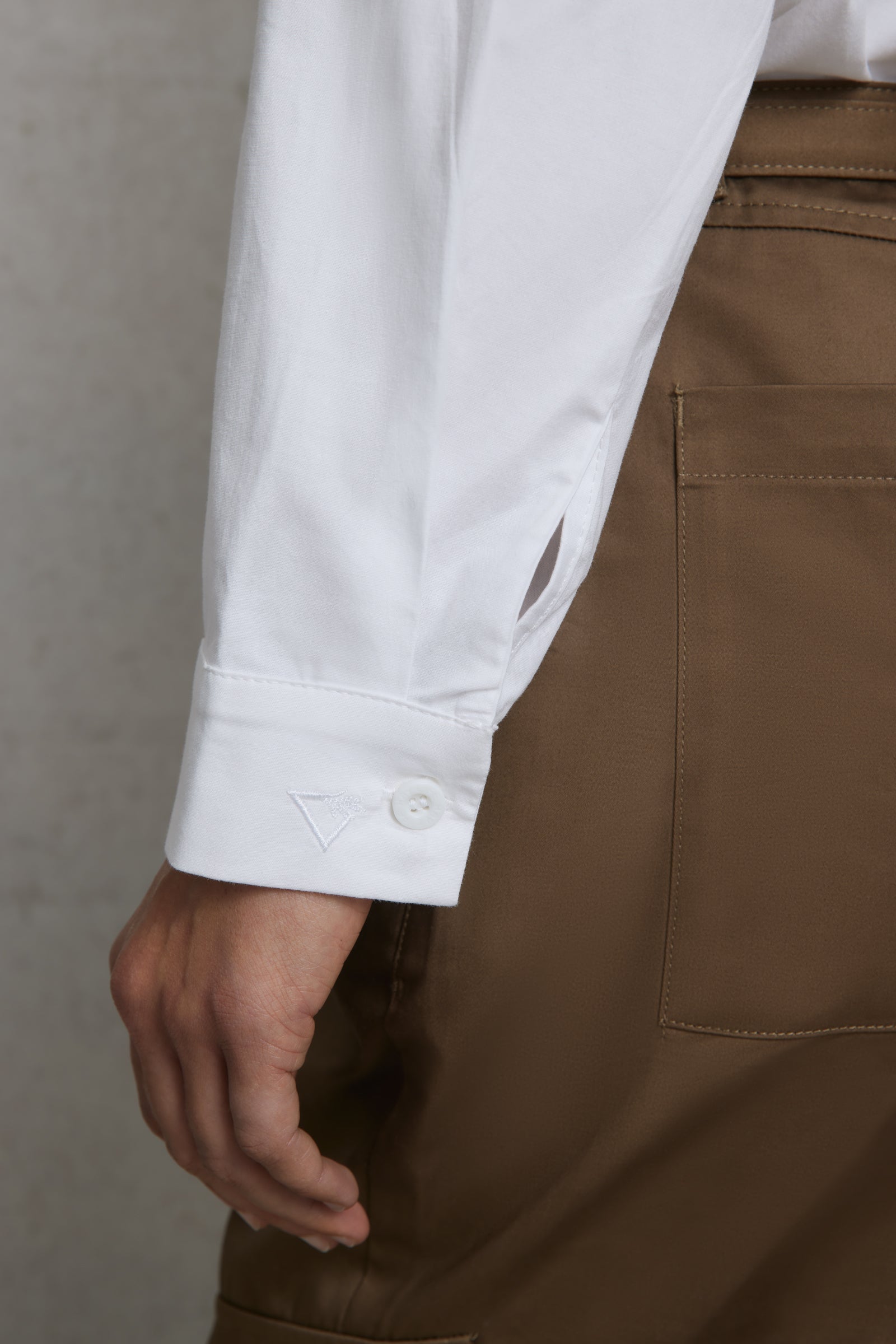 Box Fit Long Sleeve Shirt 01 White