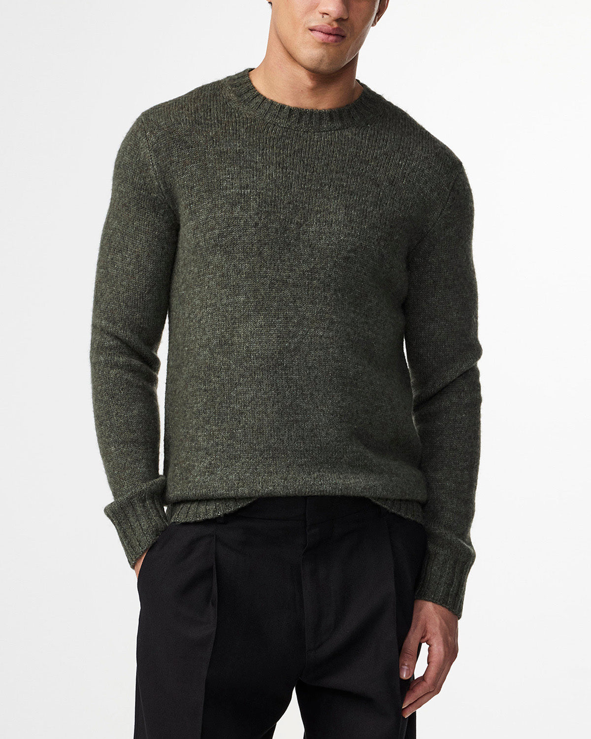 Lee Sweater Capers