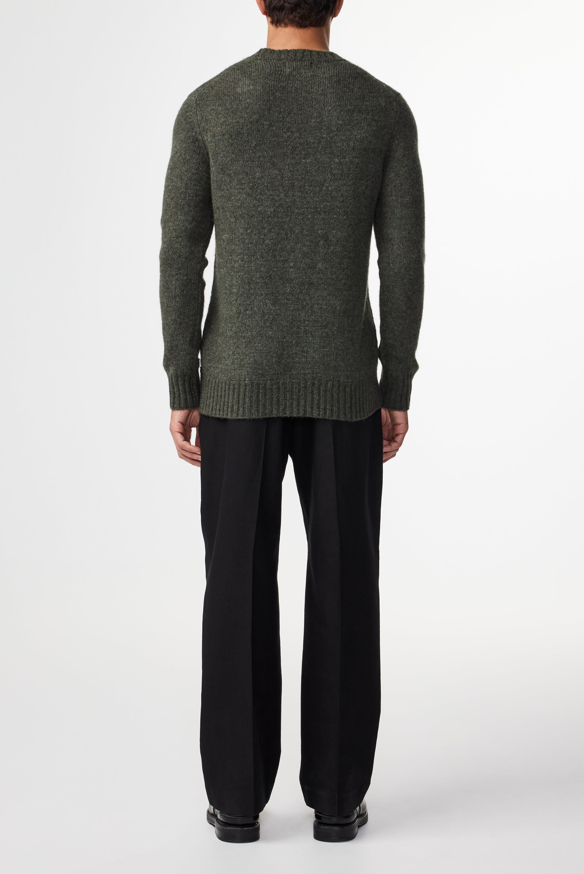 Lee Sweater Capers