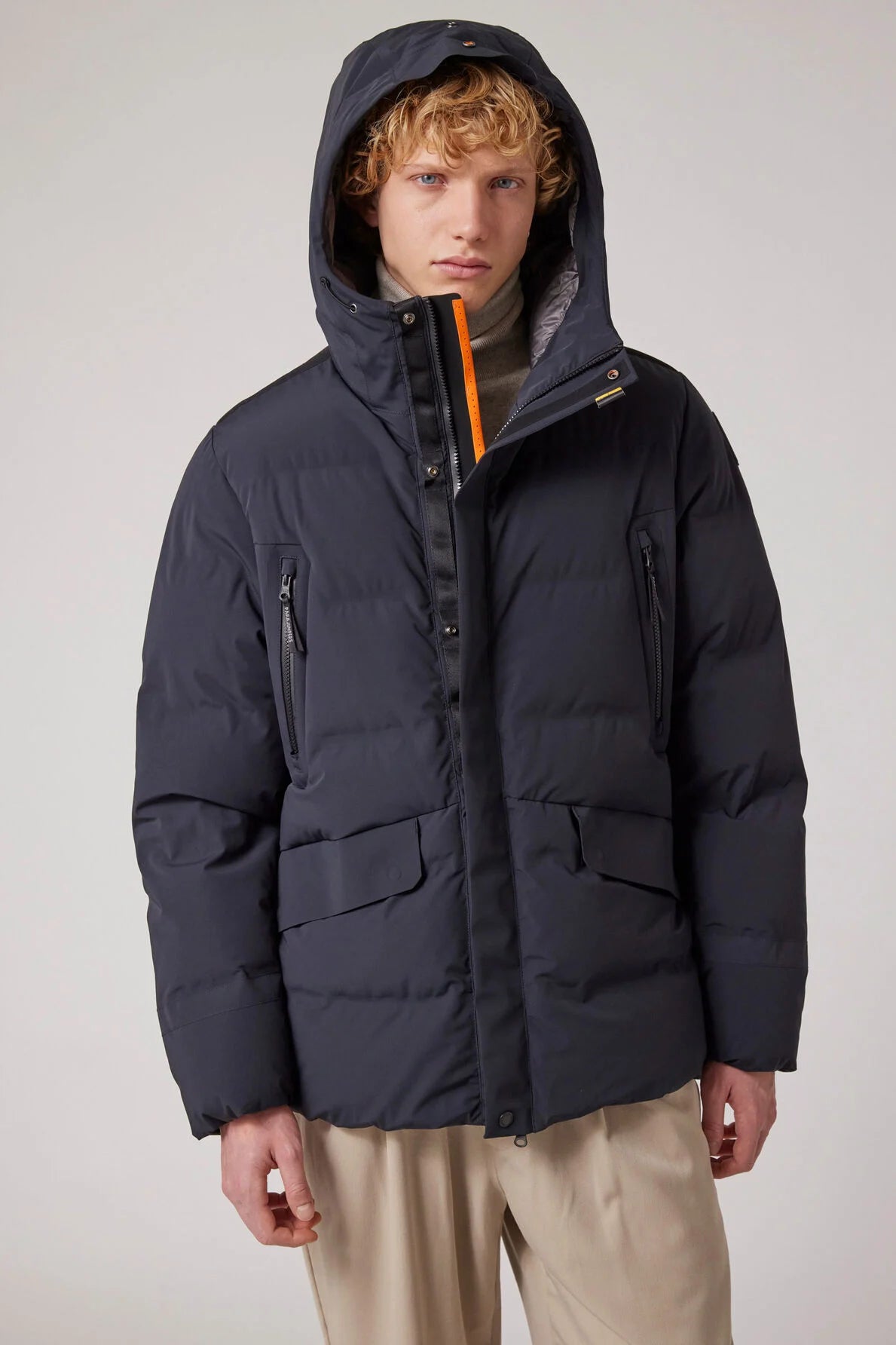 Kazu Hooded Puffer Jacket Black