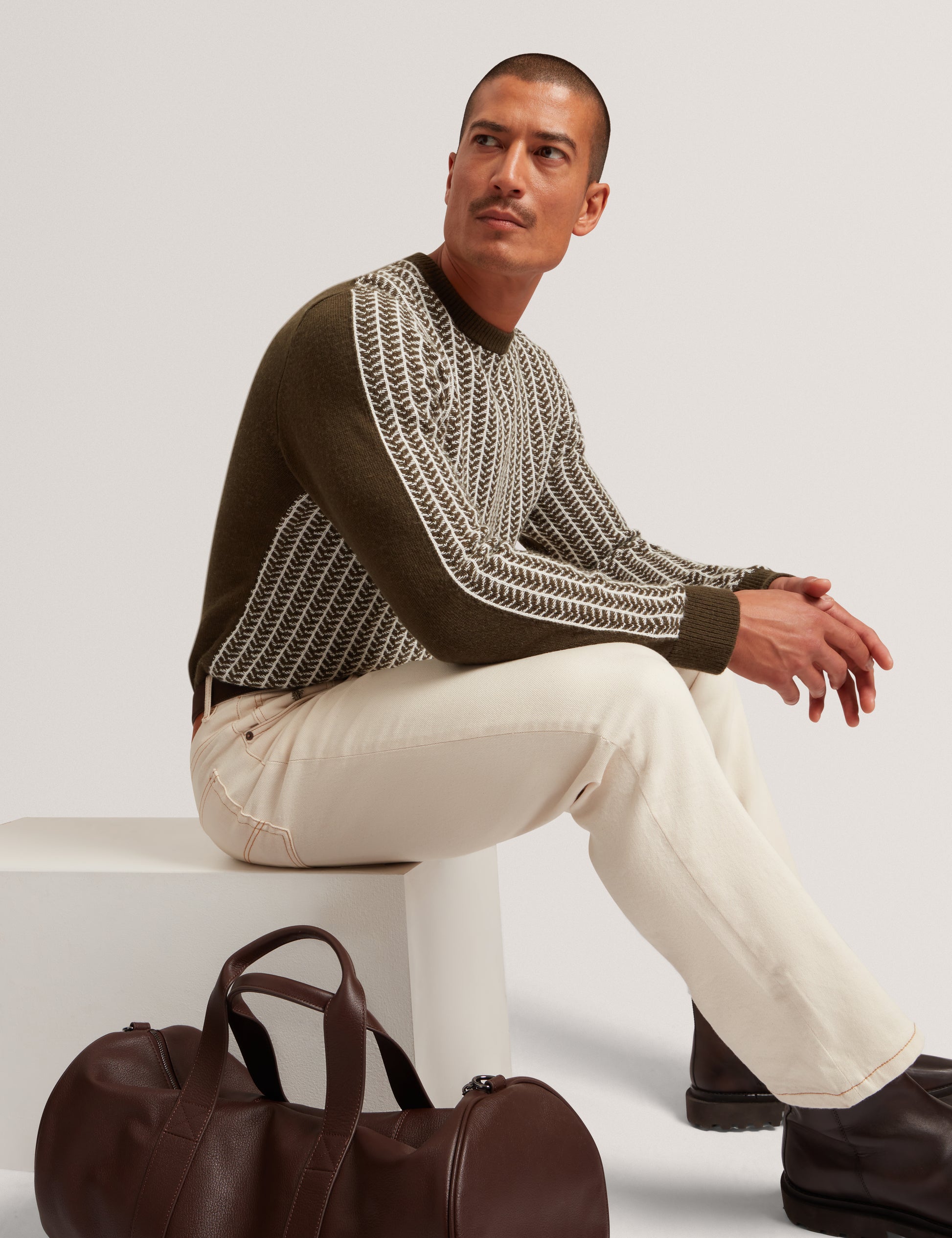 Frankez Textured Crew Neck