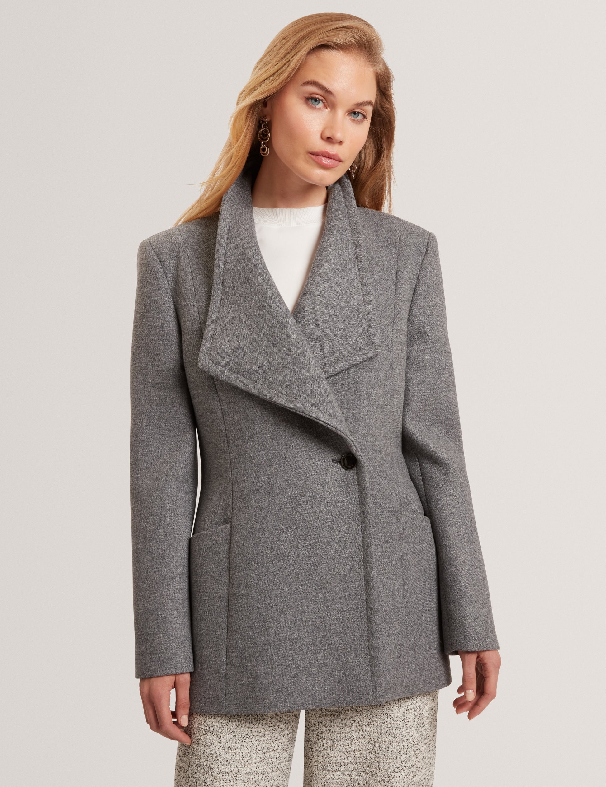 Evigna Double Faced Wool Short Wrap Coat
