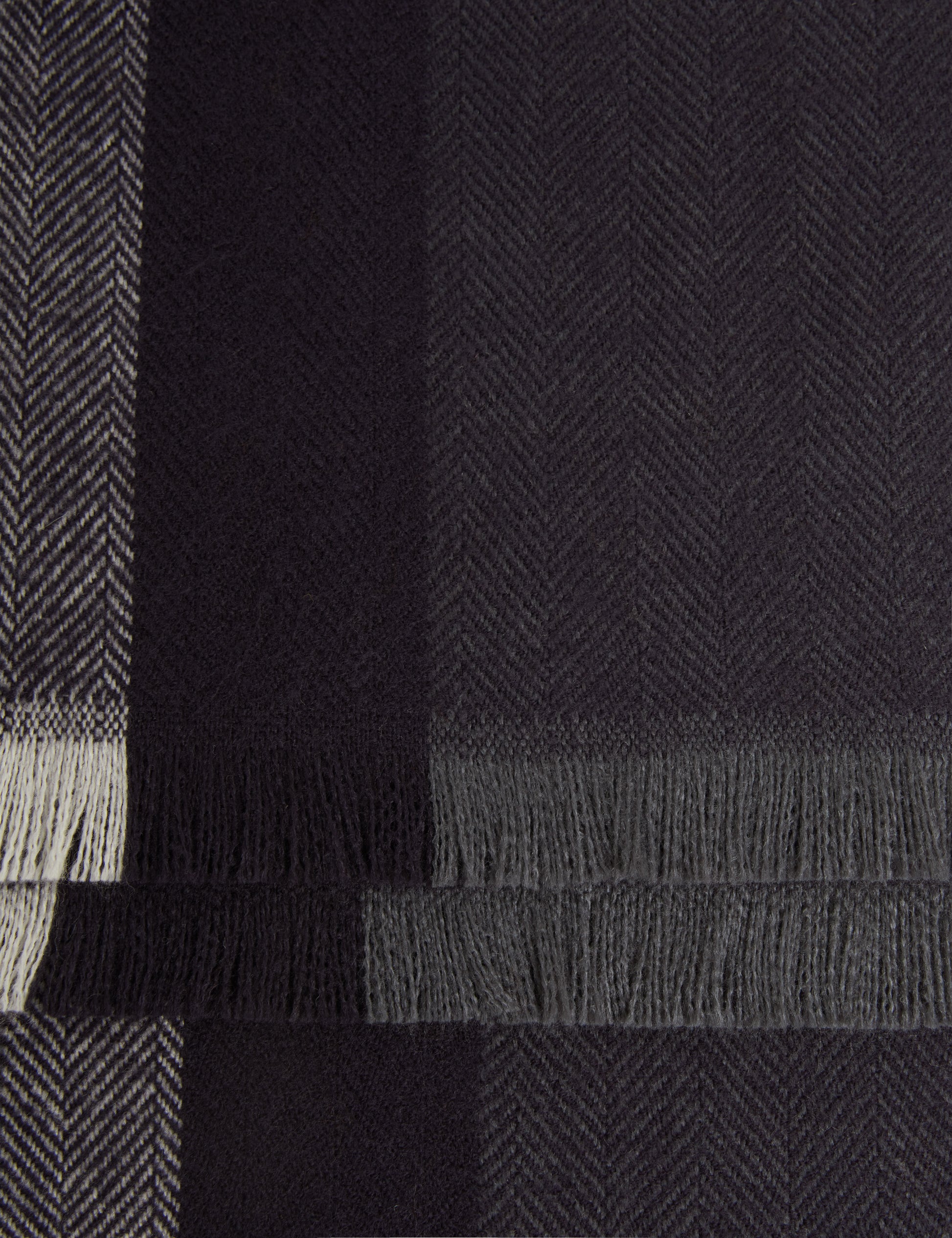 Alfredi Striped Scarf