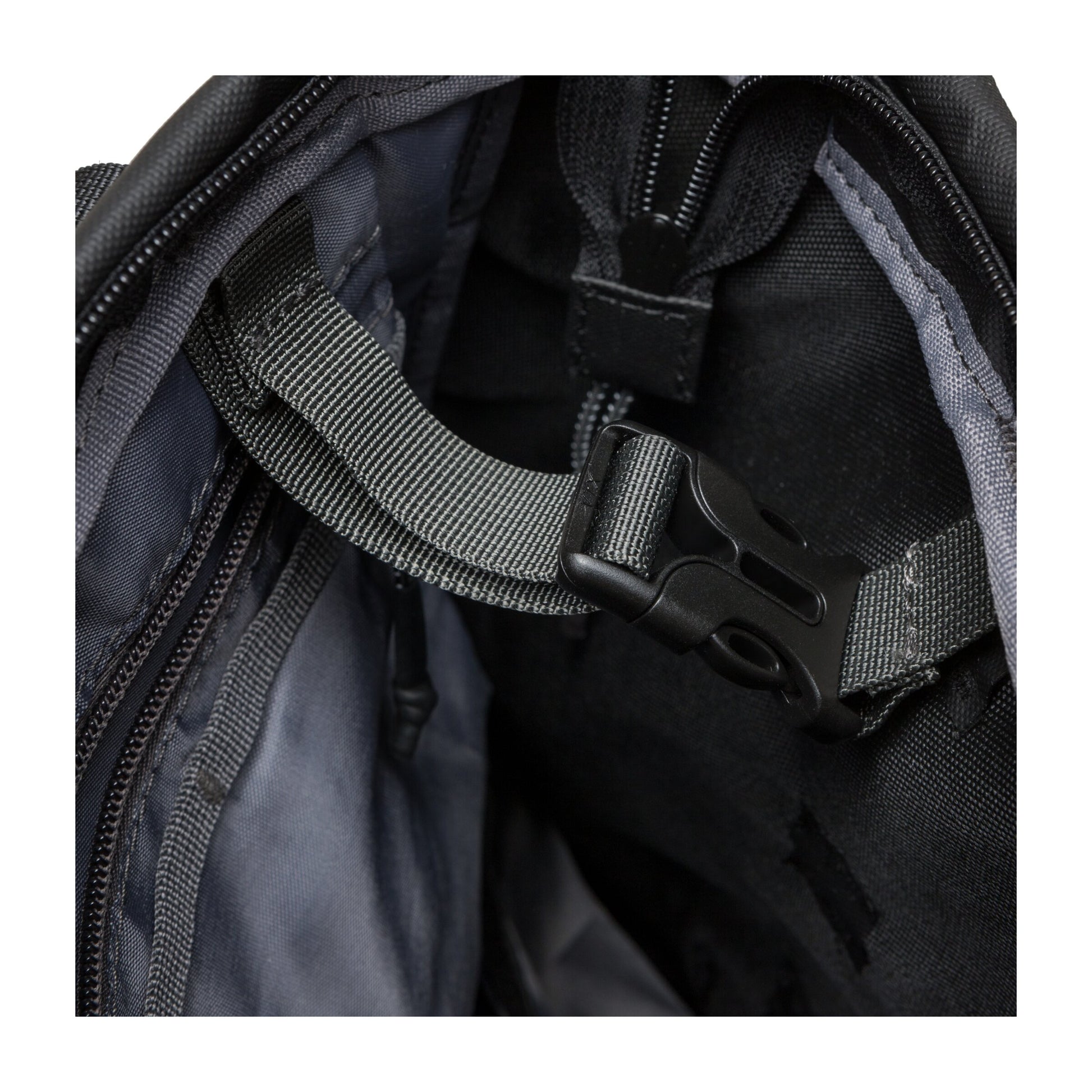 Penniyn Backpack Tote Bag Black