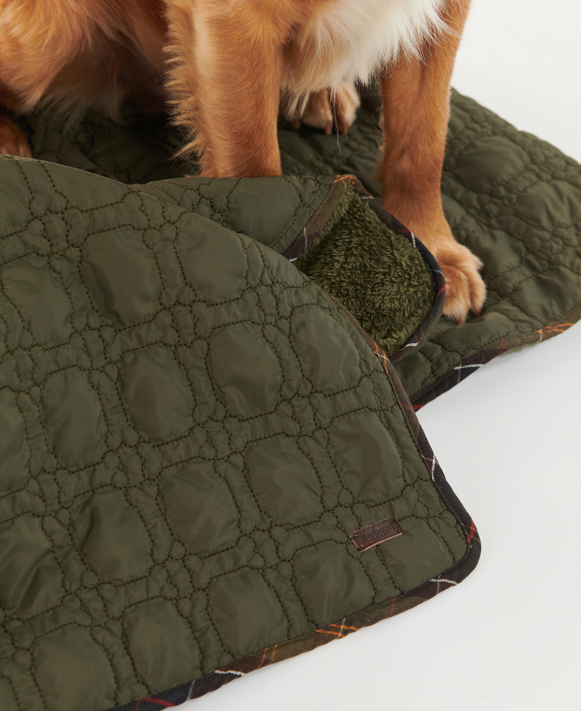 Dog Bone Quilted Blanket Dark Olive