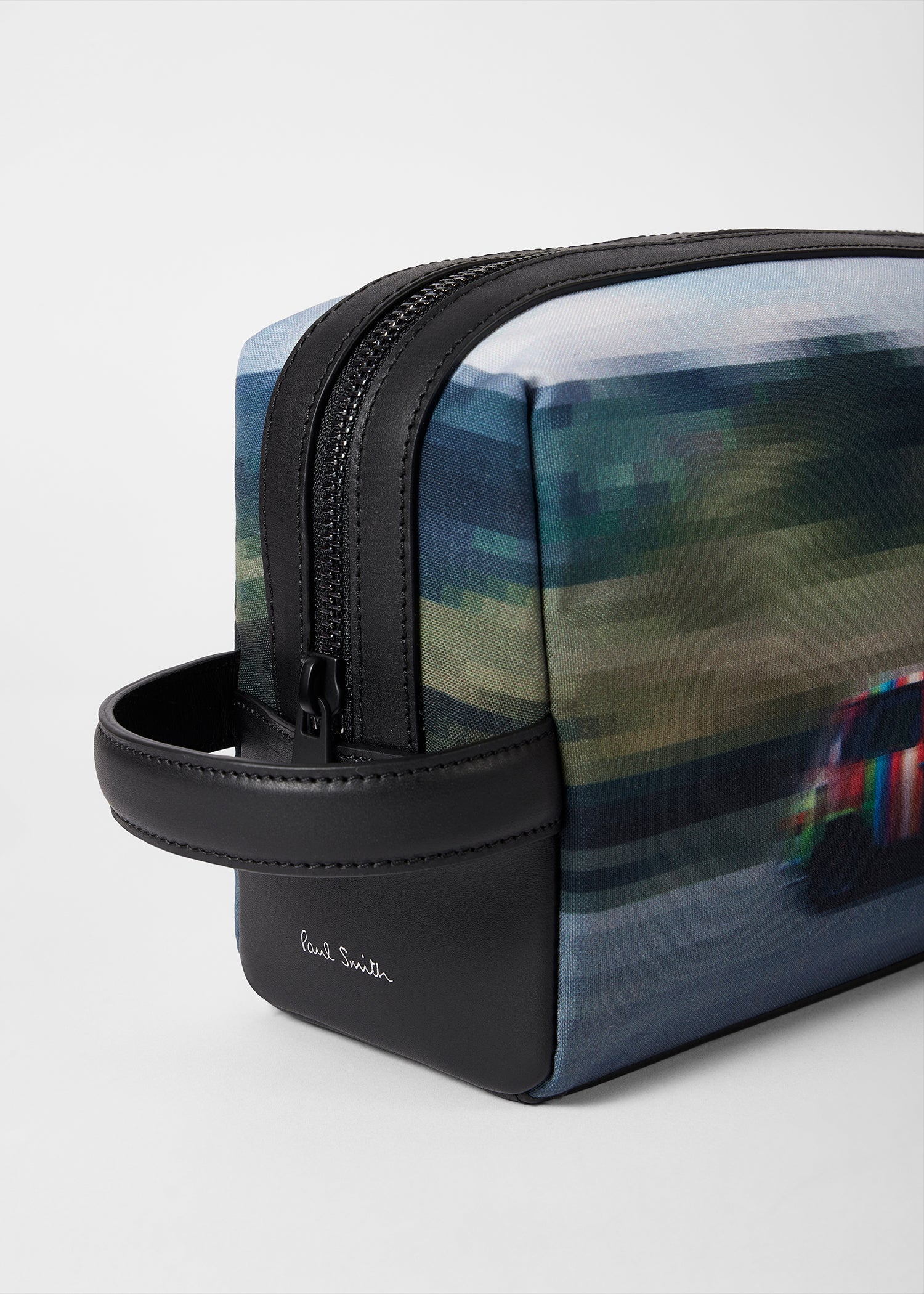 Pixelated Mini Washbag