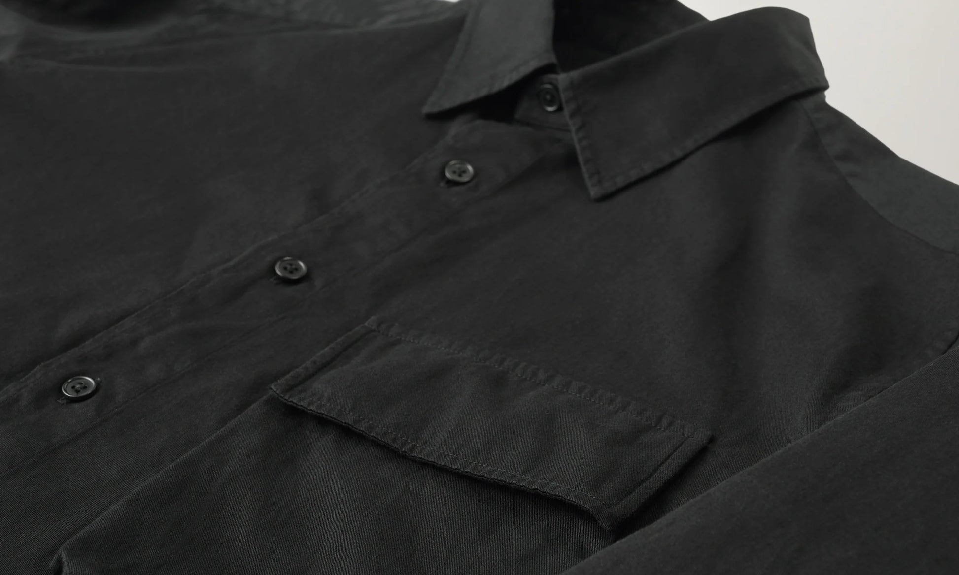 Scale Shirt Black