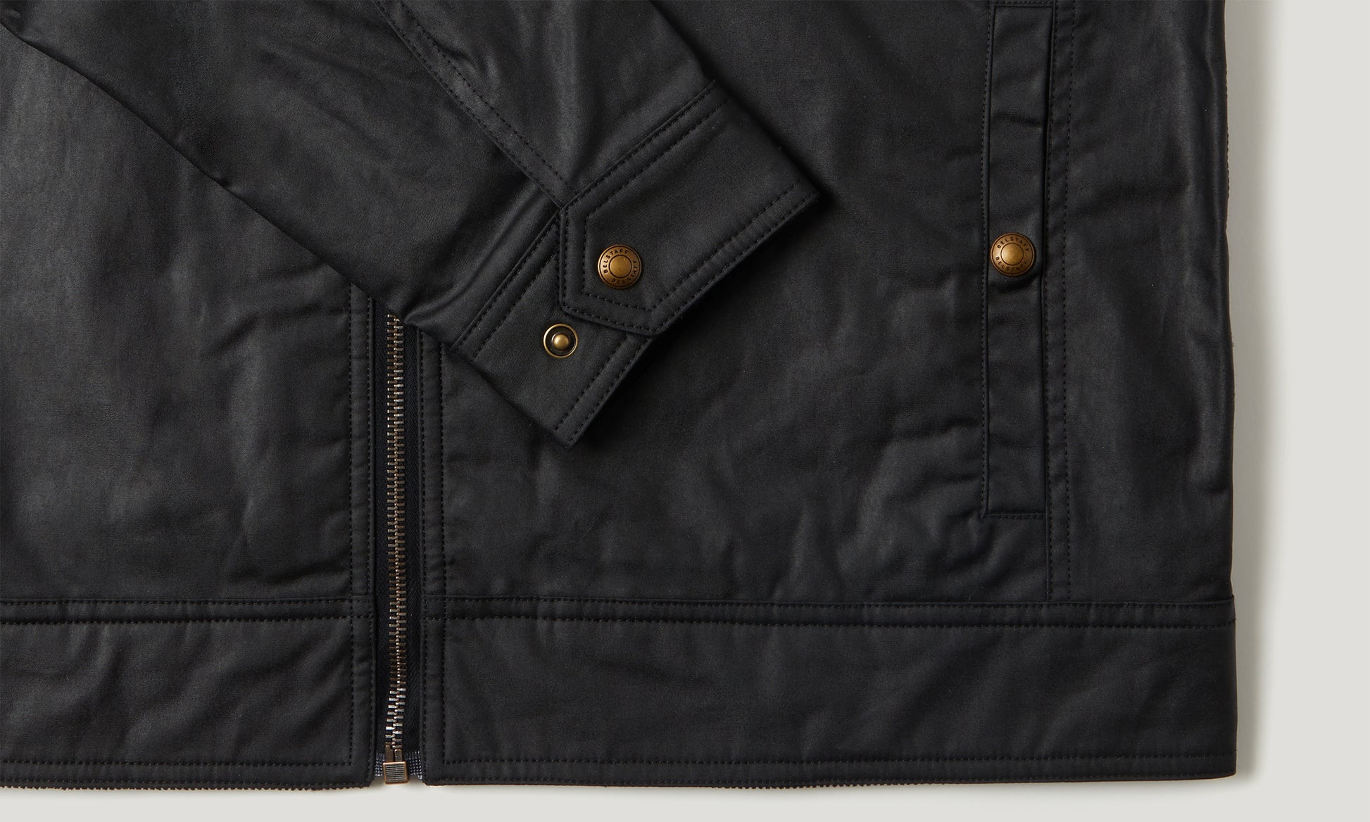 Sideline Jacket Black