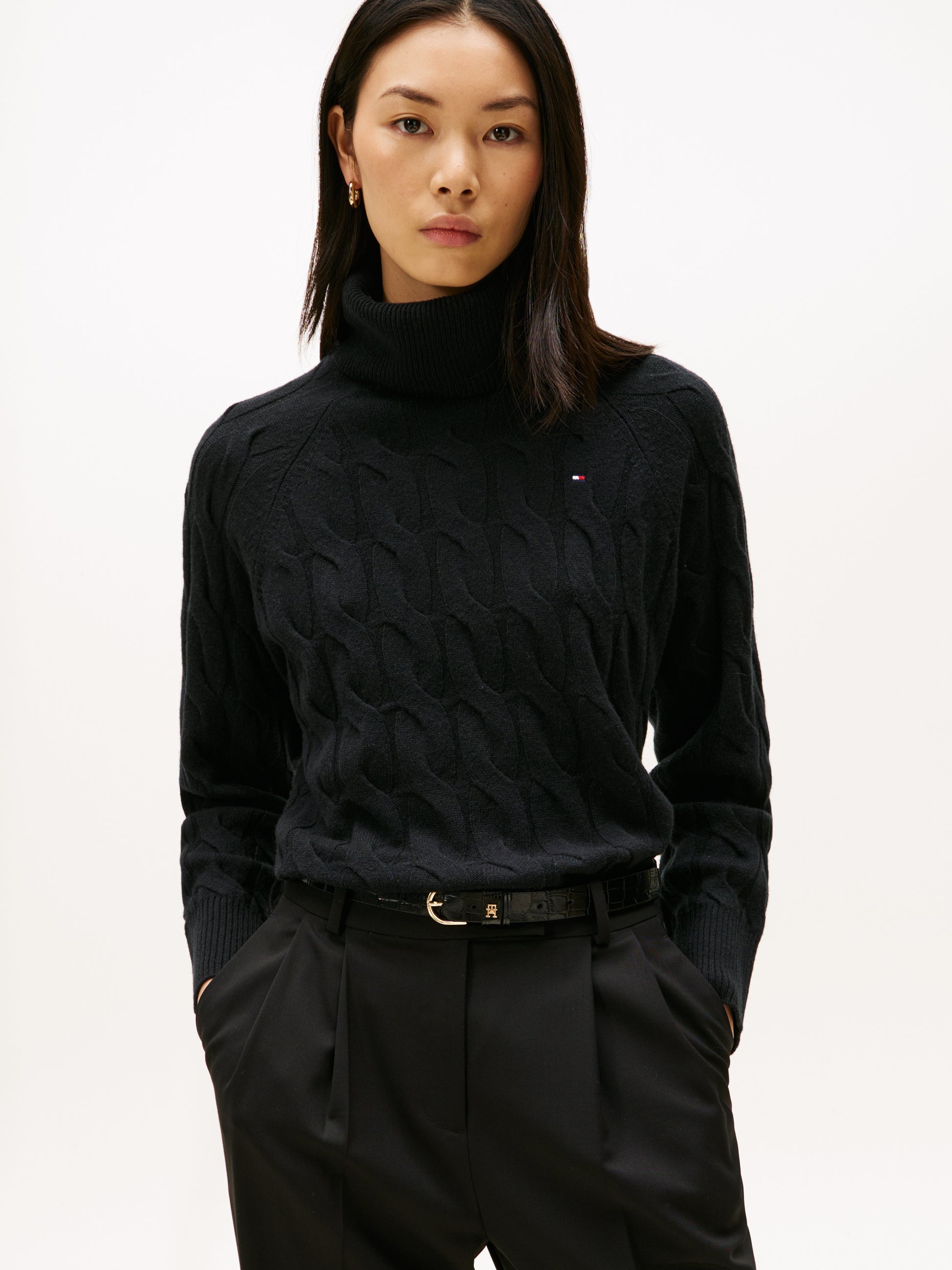 Soft Wool Cable Roll Neck Sweatshirt