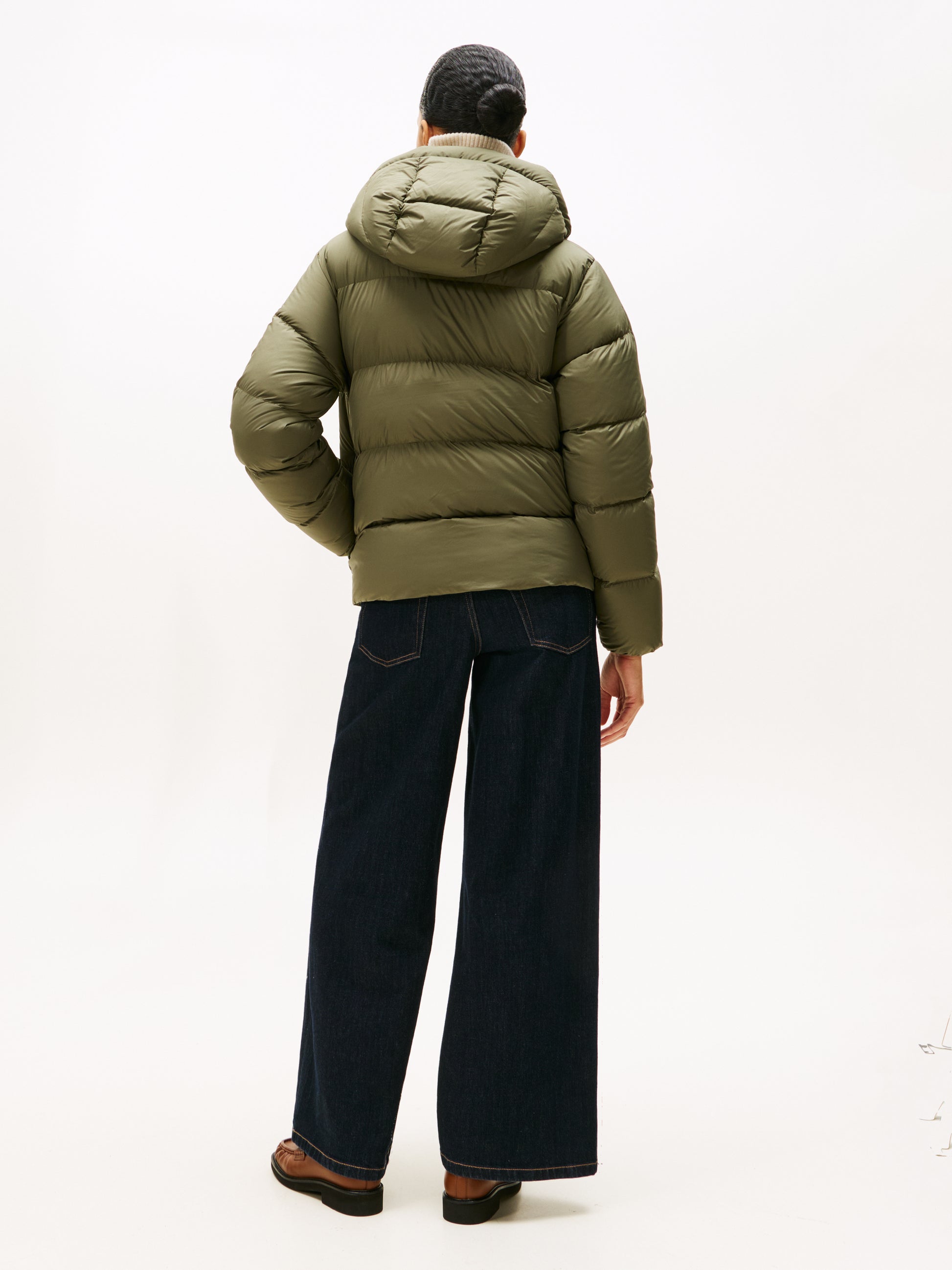 Short Down Jacket Olive